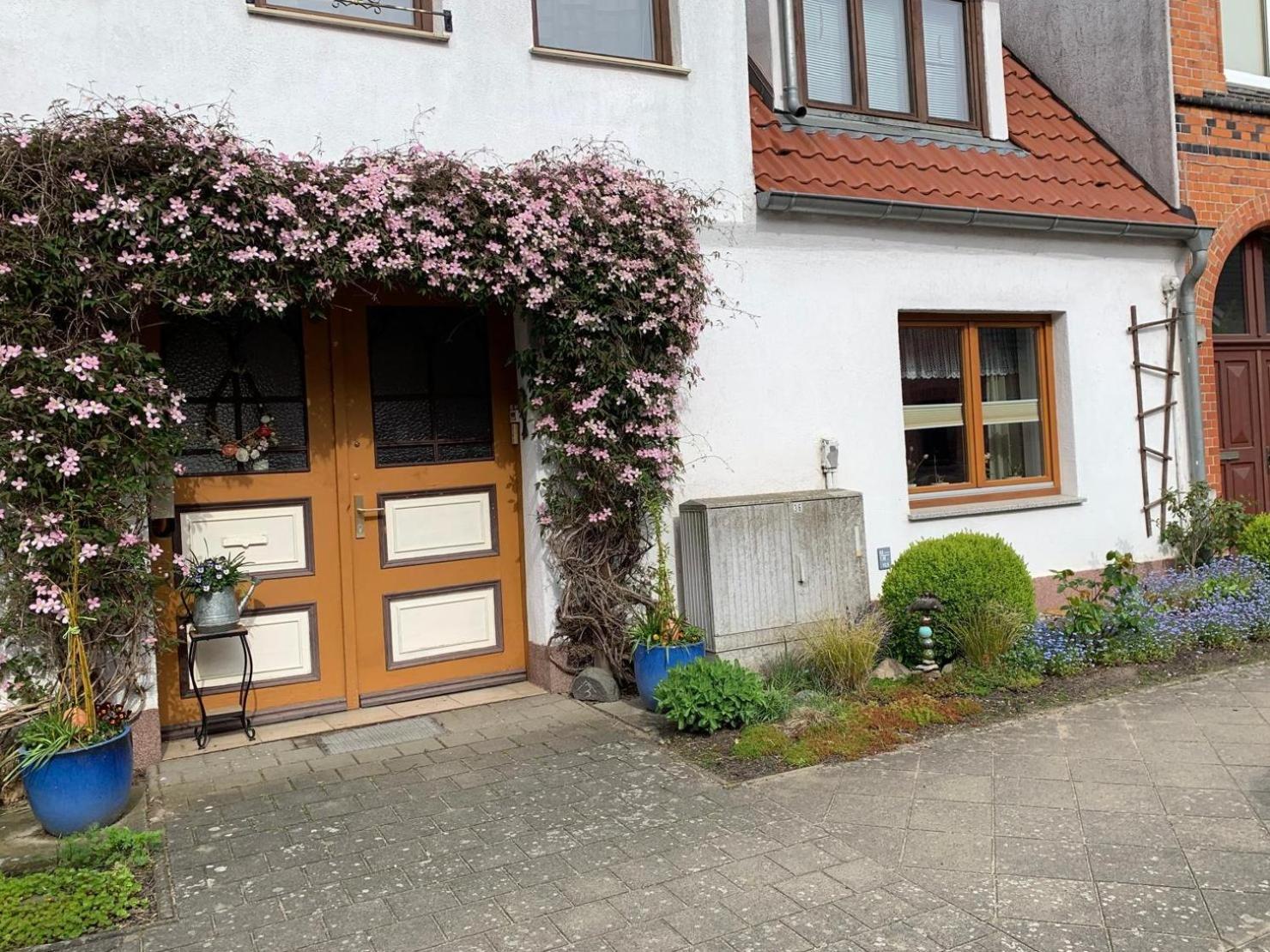 Ferienwohnung Fuer 2 Personen Krakow am See Extérieur photo